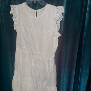 White Knee Length Apricot Dress - Size 4